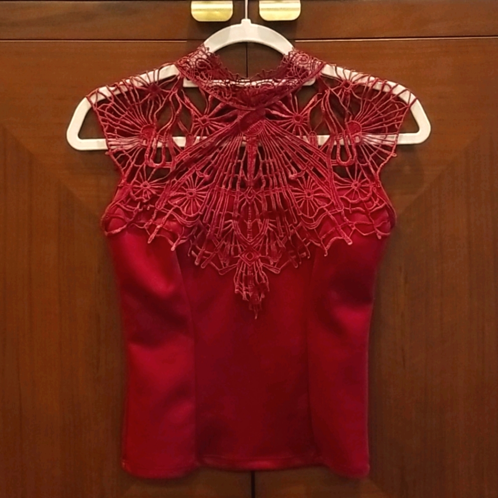 Wine Lace Top🍷